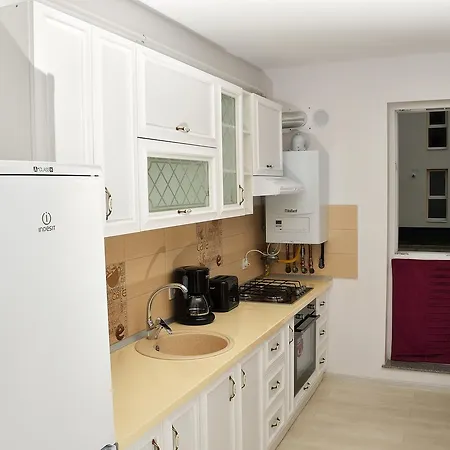 Lejlighed Nisa Ii Braşov